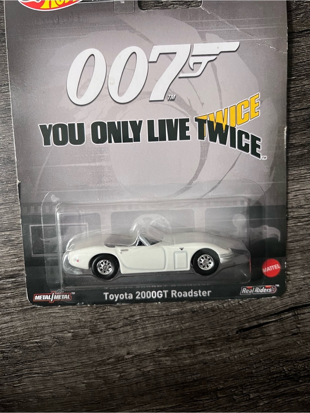 Hot Wheels Premium Toyota 2000GT Roadster 007 You Only Live Twice Real Riders - Picture 4 of 4